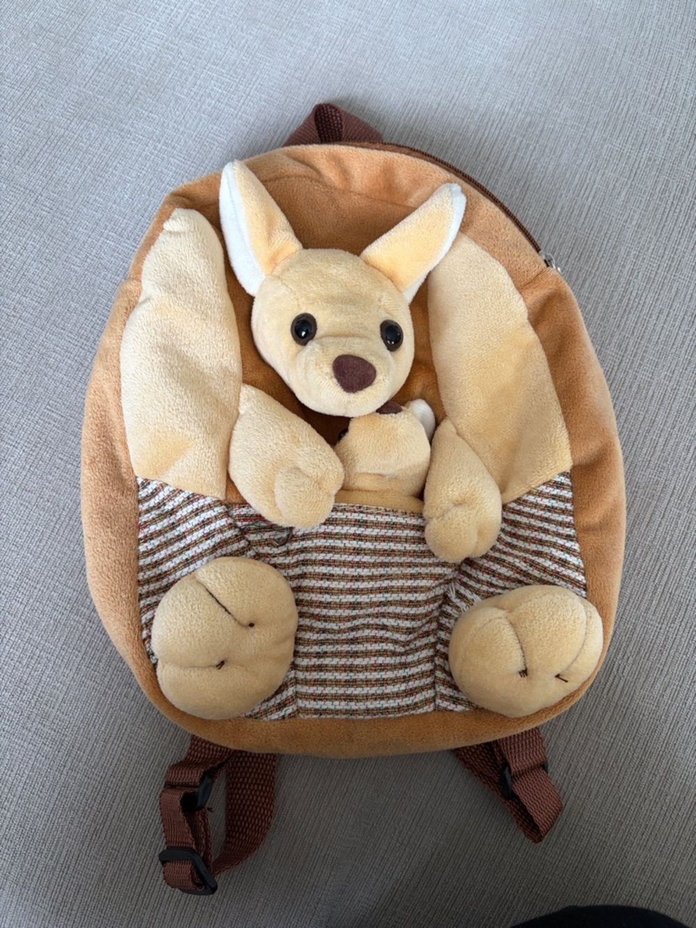 Simplicity Plush Kangaroo Kids Backpack - Brown, Cream